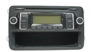 VW Golf VI Autoradio RCD210 MP3 Original 1K0035156B - Bild 1 von 3