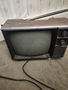 Vintage 1986 Emerson B121 Portable Dial Television Woodgrain Black and White TV - Picture 1 of 17