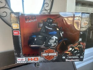 Harley Davidson Radio Control XL 1200N Nightster by Maisto Black & Blue - Picture 1 of 10