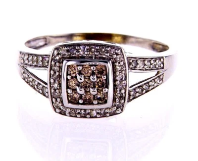 10KT Gold Diamond Ring Chocolate Color 0.70CT Natural Round Cut Brilliant   - Image 1 of 4