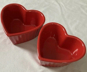 Crofton Corazón Gres San Valentín Rojo Ramekins 2 (10,1 oz cada uno) - Imagen 1 de 4
