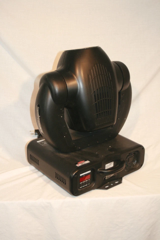 Elation Power Spot 250 Moving head Spotlight-Beam Gobo projector  - Image 1 of 1