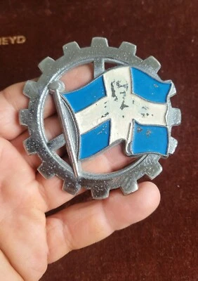 VINTAGE AUTOMOBILE CAR BADGE # NATIONAL GREECE / GREEK FLAG - Image 1 of 3