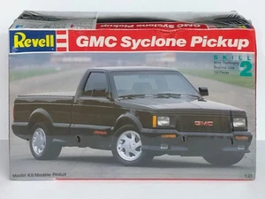 Revell 7435 1/25 Scale GMC Syclone Pickup Plastic Model Kit - Picture 1 of 1