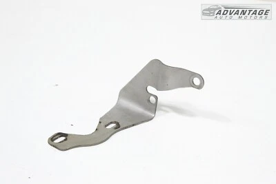 Lincoln MKX 2016-2018 AWD colector de escape del motor soporte de montaje del tubo OEM Foto 1 de 4