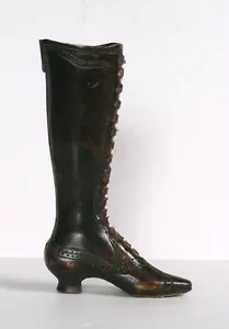 Figura de botas de zapato victorianas de metal latón 6,5" de alto - Imagen 1 de 5