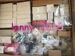 1PC NEW FESTO Air cylinder DSNU-32-400-PPS-A - Picture 1 of 3