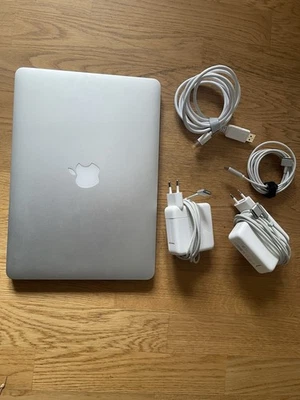 Apple MacBook Pro 13.3" Retina End 2012 A1425, Intel i5 2.5GHz 8GB 256GB - Bild 1 von 4