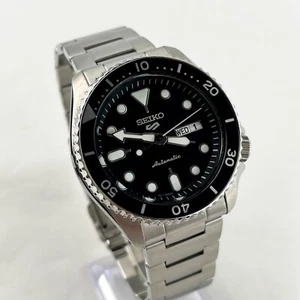 Reloj automático deportivo Seiko 5 esfera negra plata pulsera reloj para hombre SRPD55 - Imagen 1 de 9
