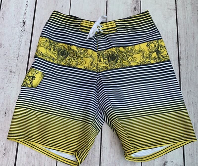 Pantalones Cortos De Colección OP Ocean Pacific Para Hombres 36 Rayas Geométricas Florales Amarillo Foto 1 de 4