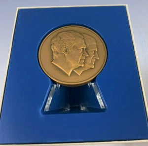 1973 Official Presidential Inaugural Medal NIXON AGNEW Bronze Franklin Mint - Picture 1 of 5