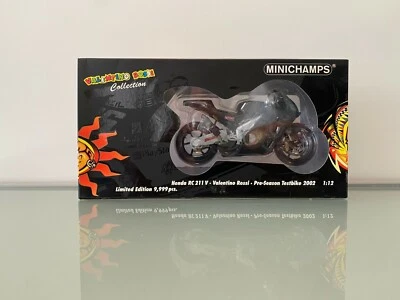 MINICHAMPS 1:12 VALENTINO ROSSI - HONDA RC211V PRE SEASON 2002 -122027946 - Immagine 1 di 3