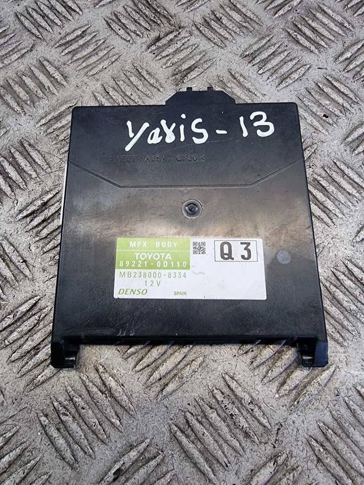 TOYOTA YARIS MPX BODY CONTROL MODULE 892210D110 1.3L PET MAN HATCHBACK 2013 - Image 1 of 4