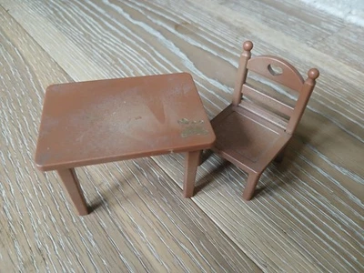 Bandai 1986 Maple Town Story casa de bonecas móveis em miniatura-mesa e cadeira-VGUC - Imagem 1 de 3