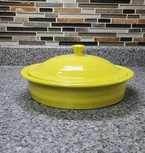 Fiesta Lemongrass Small Covered Casserole Tortilla Warmer 45 oz RETIRED - Picture 1 of 9