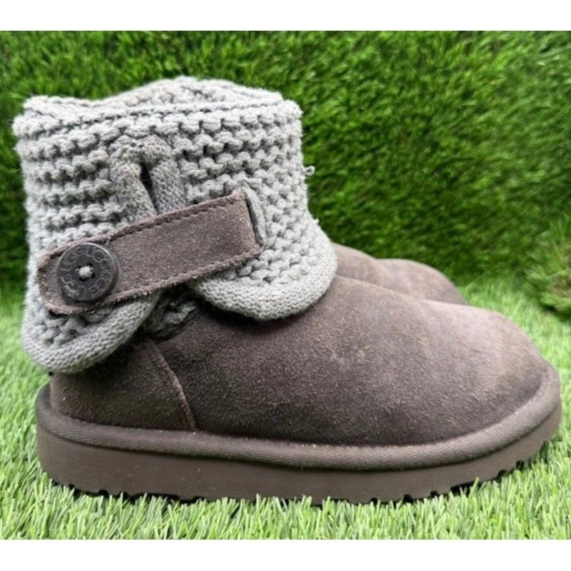 UGG Kids Darrah классический мини серый замши вязаные ботинки 1013859K - размер 1  - Изображение 1 из 4