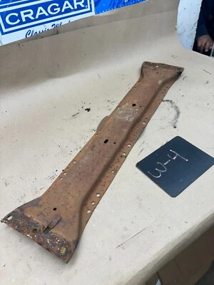 1981 86 1987 DODGE D100 D150 4WD FUEL GAS TANK FRAME CROSSMEMBER CROSS MEMBER 93 - Image 1 of 4