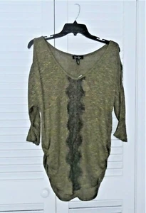 Jessica Simpson Rochelle Top - BNWT - Olive - Size M - Brand NEW - Picture 1 of 12