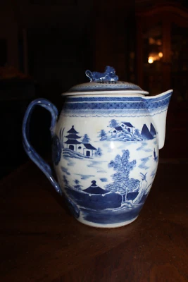 Antigua jarra de sidra china Qing Canton Ware azul blanco Foo perro tetera y tapa 8,75" Foto 1 de 4
