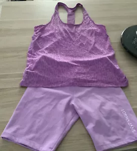 Lorna Jana Medium Top and yoga shorts - Picture 1 of 6