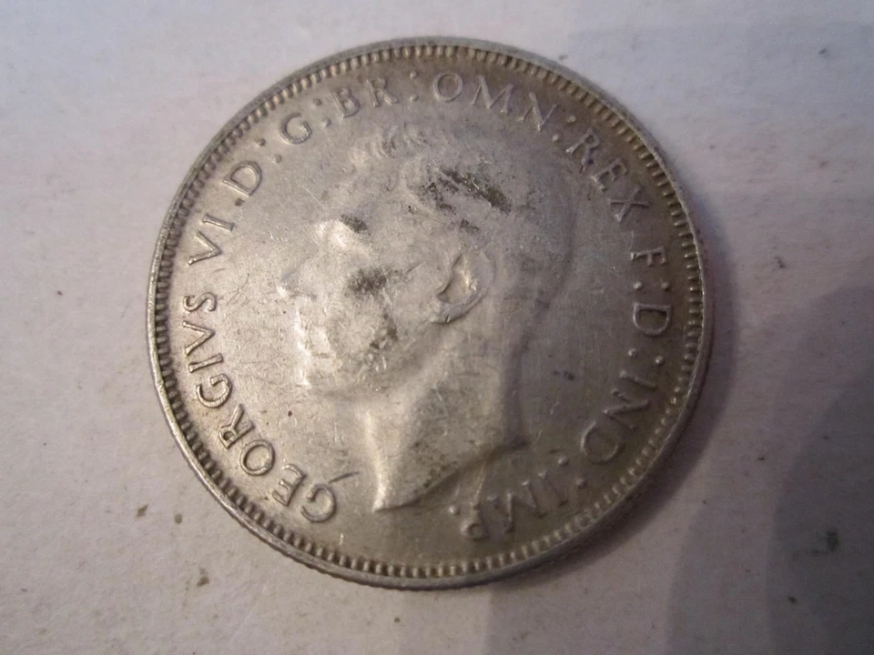 1942 年澳大利亚 FLO RIN 银币 - 管 SC-1 — 第 1/2 张图片