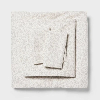 Room Essentials Printed Microfiber Sheet Set - Gray Ditsy Floral, Queen #8936 - Image 1 of 4