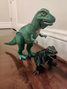 Kanji Imperial Toys 6 Zoll groß Vinyl Godzilla, Playskool T-Rex Dinosaurier  - Bild 1 von 7