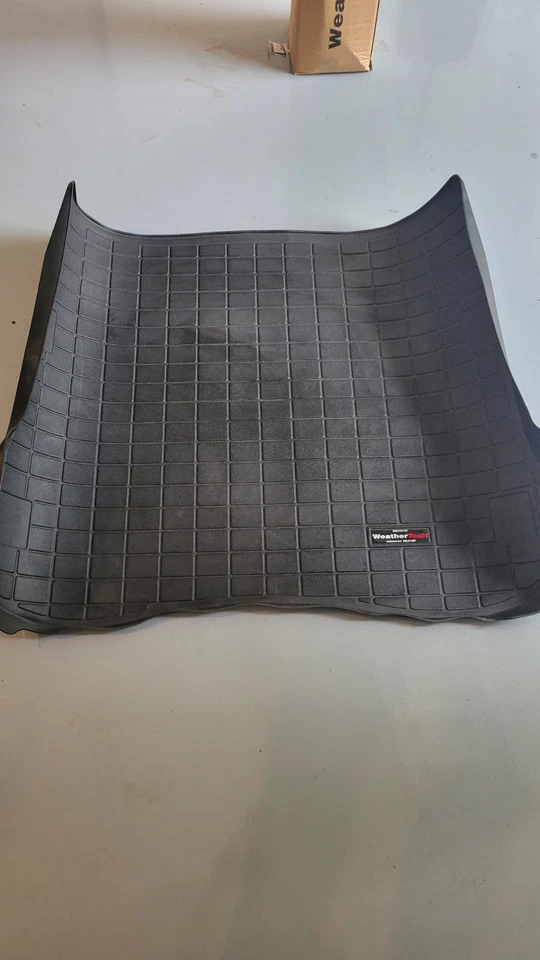 Jeep Grand Cherokee 2008 forro de carga/baúl WeatherTech  Foto 1 de 3