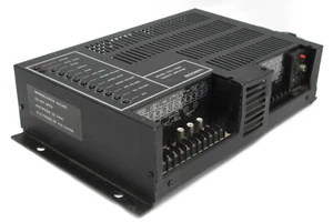 Amplificador de audio/teléfono/paginación/música Bogen TPU100B de 100 vatios - Imagen 1 de 3