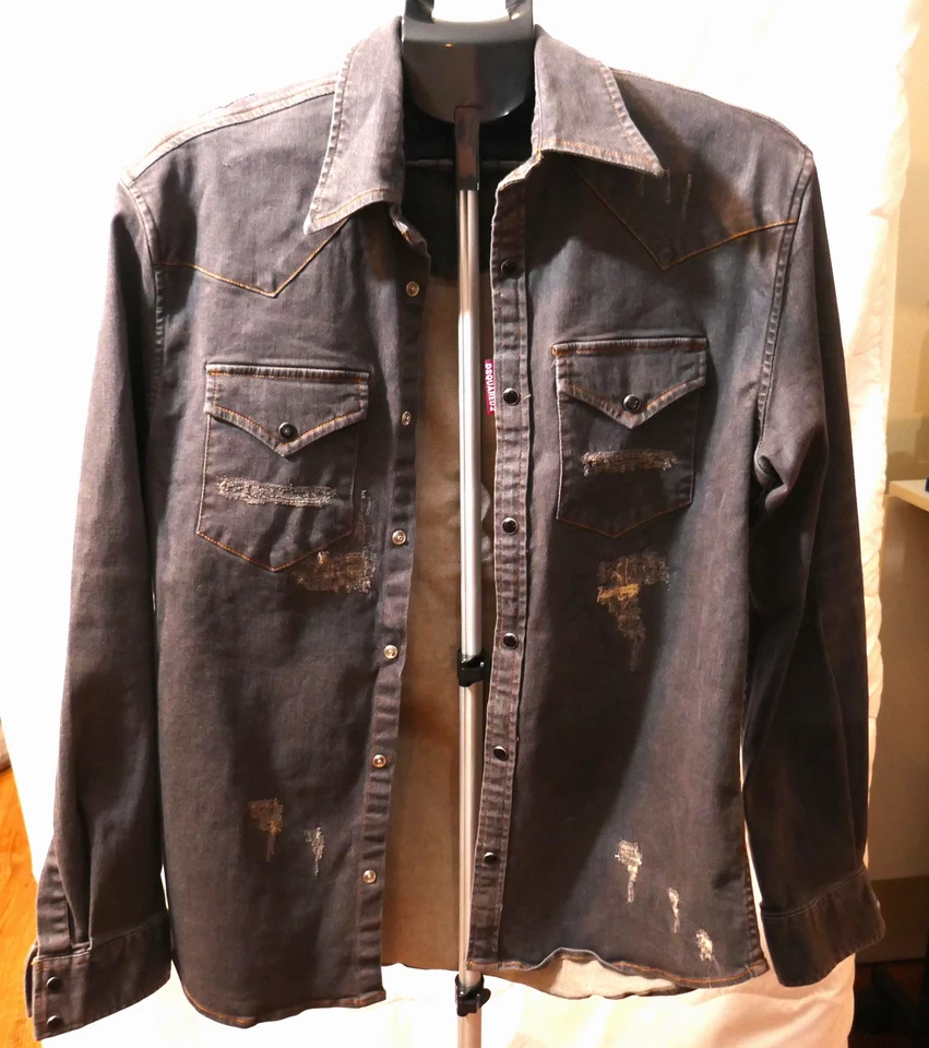 Camisa a Presión Occidental Gris Dk Clásica 48 Italia Botones Negros Envejecidos Foto 1 de 4