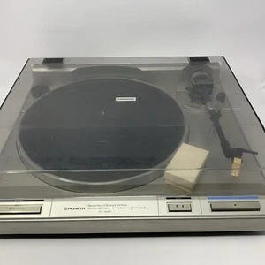 Pioneer PL-S40 Direct Drive Stereo Auto Return Turntable Record Player 33 45 - Picture 1 of 15