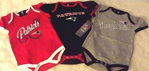 INFANT GIRLS 0-3M 0-3 MONTHS NEW ENGLAND PATRIOTS NFL FOOTBALL BODYSUITS SET NWT - Picture 1 of 4
