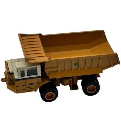 ERTL Mighty Movers Dump Truck 110-0002 - Image 1 of 4