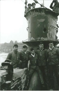 WK II Deutsches Foto ** U-Boot im Dock ** - Bild 1 von 1