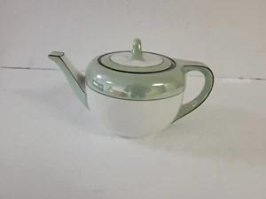Vintage RS Germany Green & White Lustreware Teapot NM Cond - Picture 1 of 8