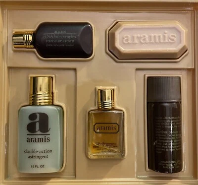 Set de regalo cinco esenciales diarios Estee Lauder Aramis Colonia Foto 1 de 3