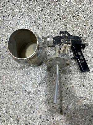 Central Pneumatic SWL Heavy Duty Cast Aluminum Air Paint Spray Gun - Image 1 of 4