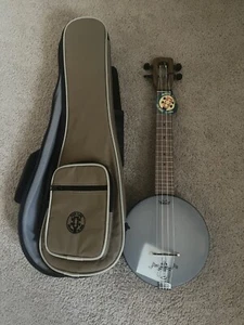Concert Firefly Magic Fluke Banjo Ukelele Walnut - Picture 1 of 2