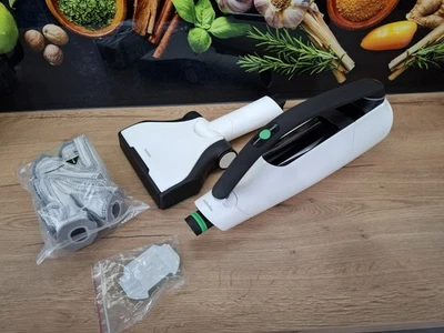 Vorwerk Kobold FOLLETTO VK7 Grundgerät Mit EB7 Aktivbürste + Filter TOP ZUSTAND  - Bild 1 von 4