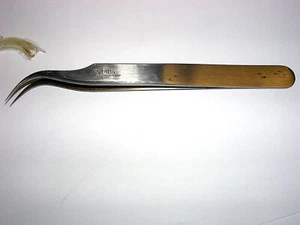 VINTAGE RUBIS  #7 SWISS PETITE  TWEEZERS Ultra fine  SHARPE CURVE NEW  - Picture 1 of 4