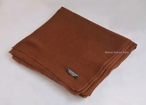 Mantón de cachemir 100 % pashmina con patrón de diamantes de calidad fina de 80" x 36" de Nepal - Imagen 1 de 2