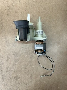 Delonghi Magnifica ESAM 3100.SB Mahlwerk #339 - Bild 1 von 2