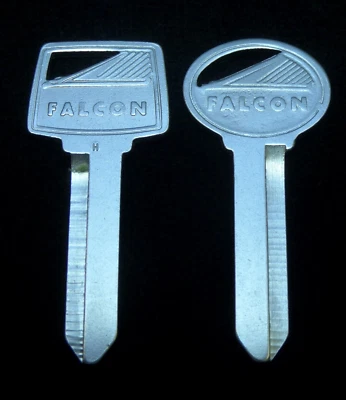 Juego de dos llaves en blanco con logotipo FORD FALCON NUEVO: se adapta a 1966-1970, también se adapta a Ranchero. Foto 1 de 3