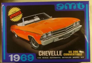 1969 Chevelle SS 396 convertible AMT 1/25 new sealed Retro Deluxe Round 2 - Picture 1 of 1