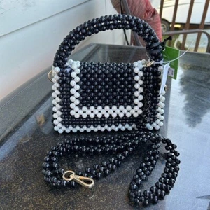 Bandolera Kate Spade negra y blanca con cuentas. Edición Target limitada. Nuevo con etiquetas - Imagen 1 de 4
