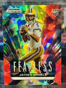 2024 Jayden Daniels Panini Prizm Draft Fearless #F-JD Red Ice Prizm (RC) Clean! - Bild 1 von 3