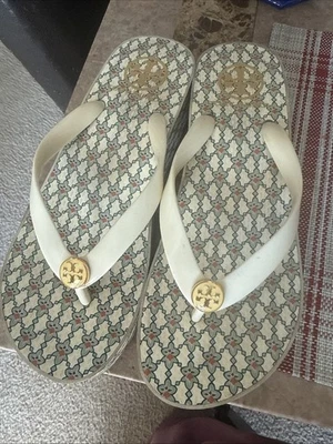 Sandalias Tory Burch Plataforma Geométrica Chanclas Goma Tanga Blancas Talla 7 Foto 1 de 4