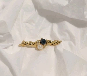 Gold Tone Twist Design Faux Pearl Bar Brooch Vintage 1980's Ty71 - Picture 1 of 3