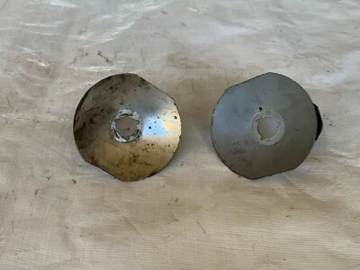 Carcasas de luces de estacionamiento Cadillac soportes de montaje antiniebla Deville 1951-1961? Foto 1 de 4