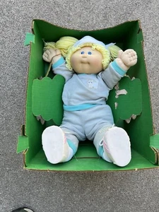 Bambola Vintage Cabbage Patch 1983 #3900 - Foto 1 di 5